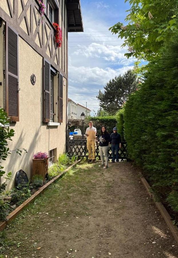 Normandy Cottage Gagny Buitenkant foto